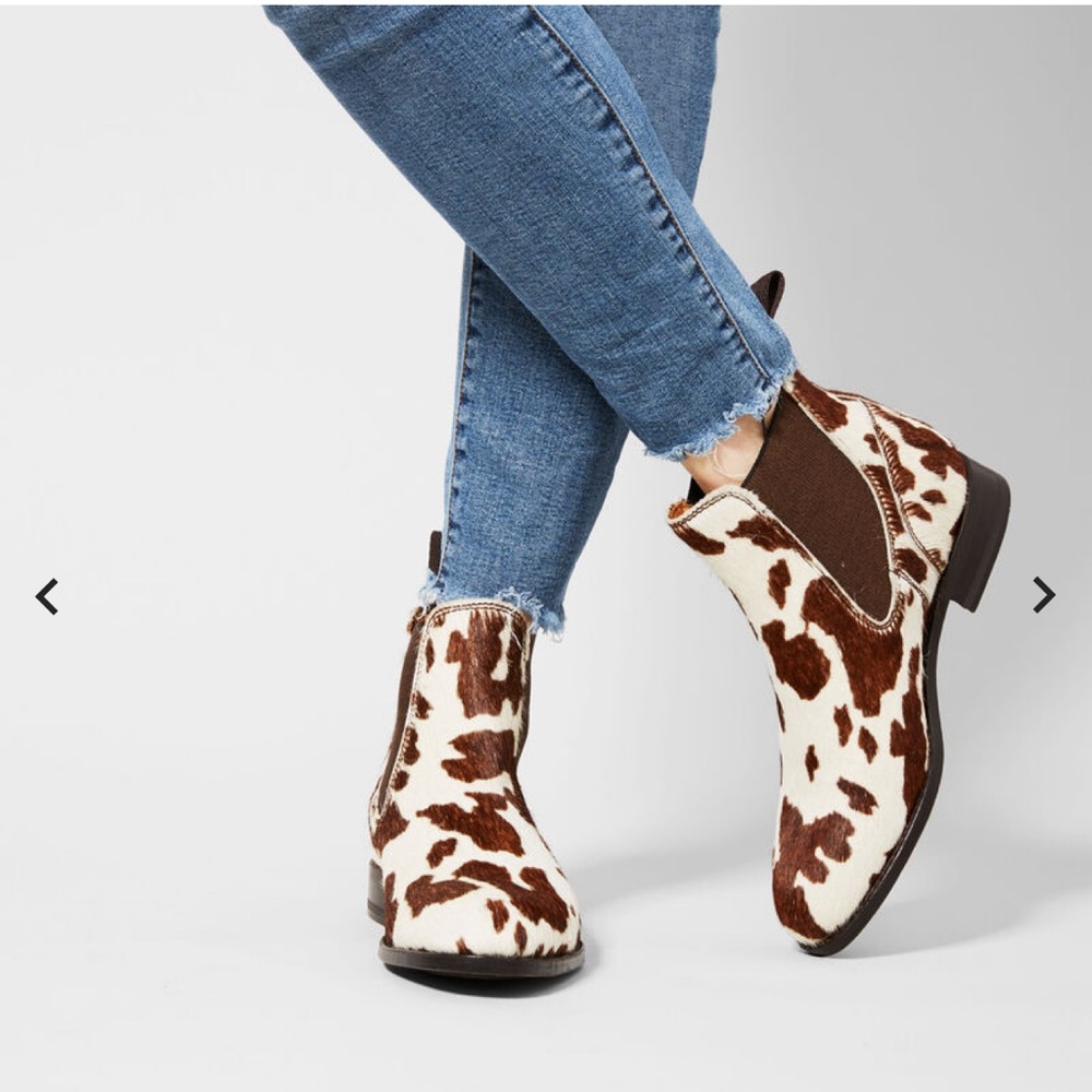 NWOT Two24 Arita benissa cow Print hair on leather ankle boots size 7.5